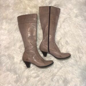 BORN WOMENS TAUPE TALL KNEE HIGH LEATHER BOOTS SIZE 8.5